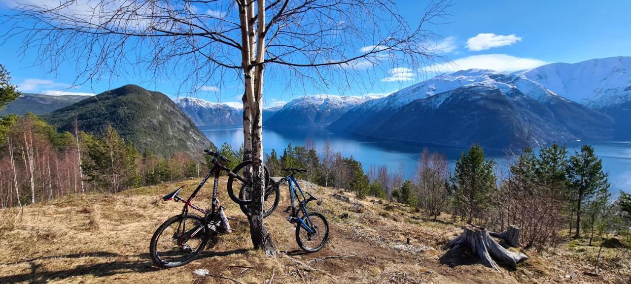 Mlodge - The Mountain Lodge Сондал Екстериор снимка